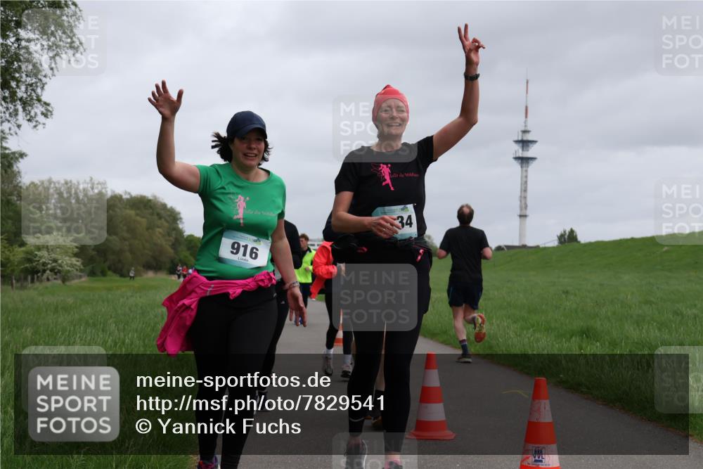 04.05.2025 - 8. Wedeler Halbmarathon Yannick Fuchs http://msf.ph/oto/7829541 04.05.2025 11:17:45 Laufen 34, 916 meine-sportfotos.de