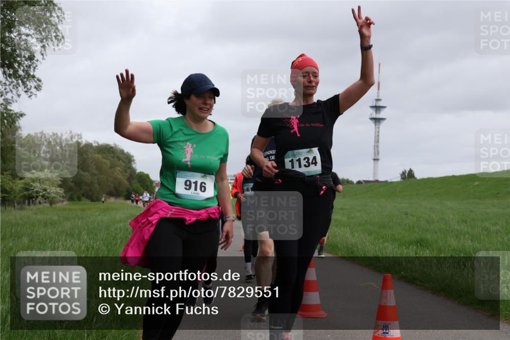04.05.2025 - 8. Wedeler Halbmarathon Yannick Fuchs http://msf.ph/oto/7829551 04.05.2025 11:17:45 Laufen 916, 61, 1134 meine-sportfotos.de