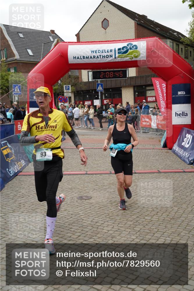 04.05.2025 - 8. Wedeler Halbmarathon Felixshl http://msf.ph/oto/7829560 04.05.2025 12:08:43 Ziel 93, 335, 1153 meine-sportfotos.de