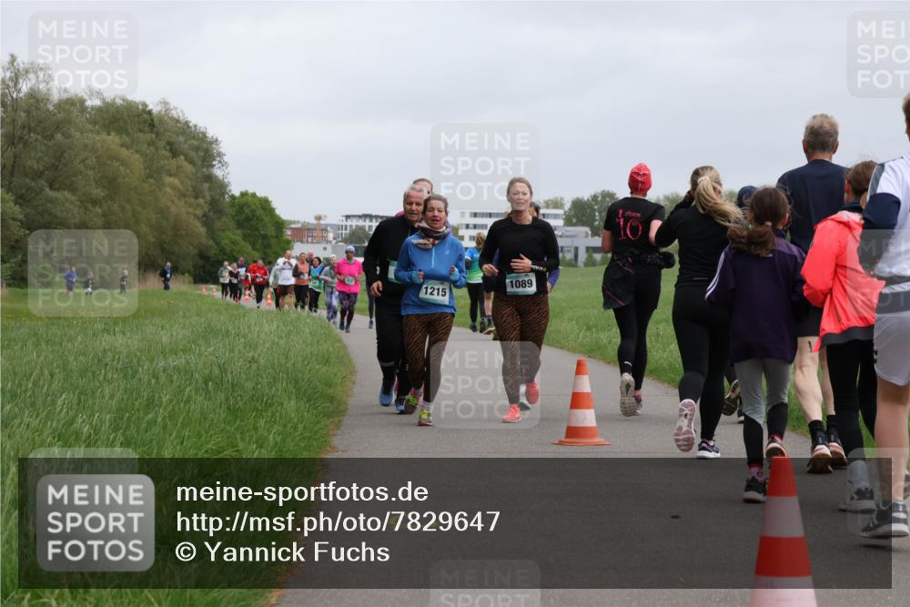 04.05.2025 - 8. Wedeler Halbmarathon Yannick Fuchs http://msf.ph/oto/7829647 04.05.2025 11:17:54 Laufen 1215, 1089 meine-sportfotos.de