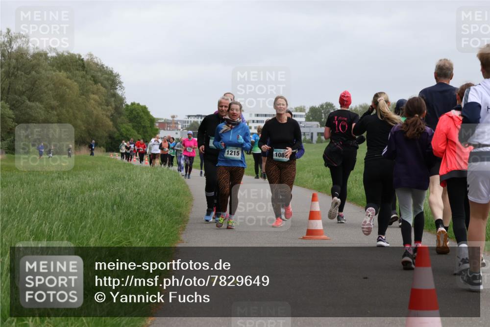 04.05.2025 - 8. Wedeler Halbmarathon Yannick Fuchs http://msf.ph/oto/7829649 04.05.2025 11:17:54 Laufen 1215, 108, 10 meine-sportfotos.de