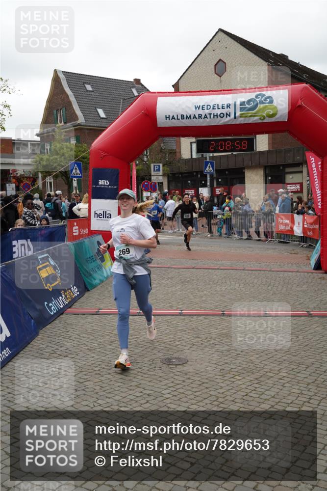 04.05.2025 - 8. Wedeler Halbmarathon Felixshl http://msf.ph/oto/7829653 04.05.2025 12:08:55 Ziel 269, 479, 491 meine-sportfotos.de