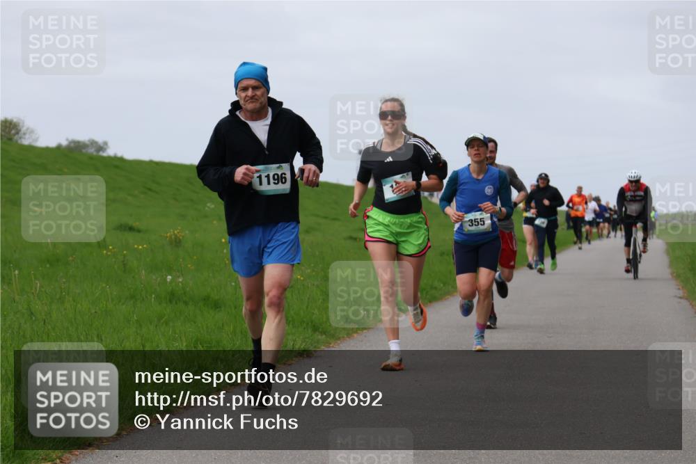 04.05.2025 - 8. Wedeler Halbmarathon Yannick Fuchs http://msf.ph/oto/7829692 04.05.2025 11:37:00 Laufen 1196, 1, 355 meine-sportfotos.de