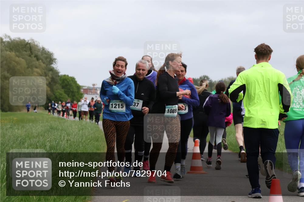 04.05.2025 - 8. Wedeler Halbmarathon Yannick Fuchs http://msf.ph/oto/7829704 04.05.2025 11:17:56 Laufen 1215, 37, 1089, 19 meine-sportfotos.de