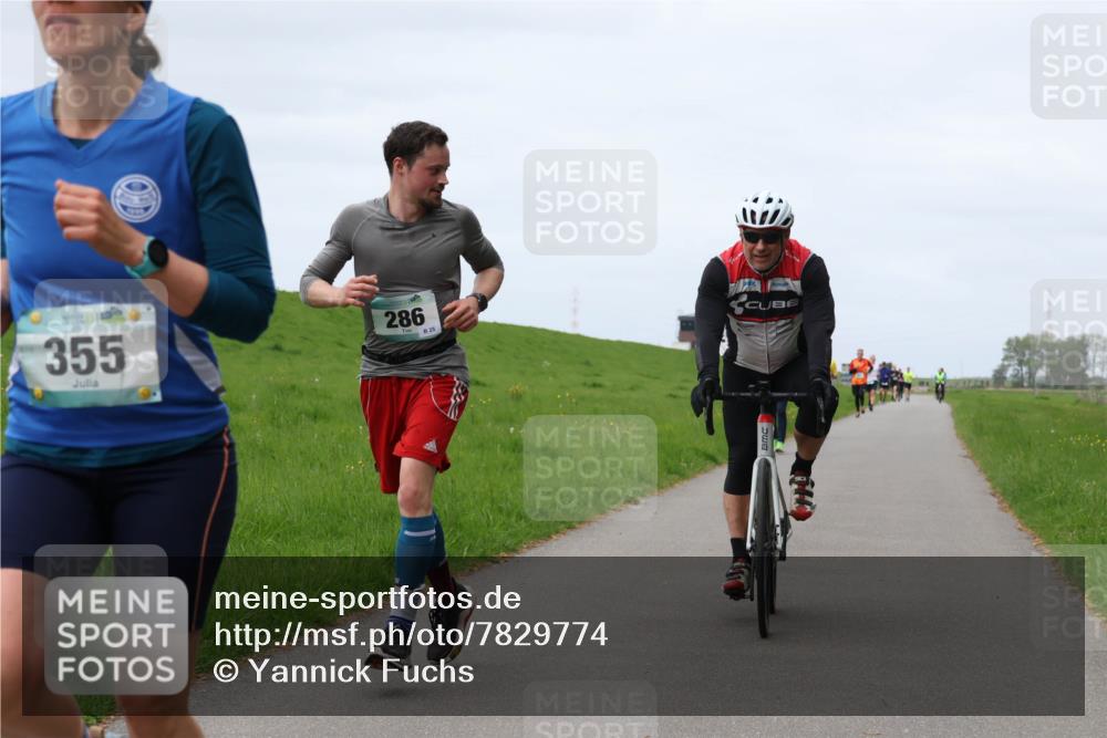 04.05.2025 - 8. Wedeler Halbmarathon Yannick Fuchs http://msf.ph/oto/7829774 04.05.2025 11:37:05 Laufen 355, 286 meine-sportfotos.de