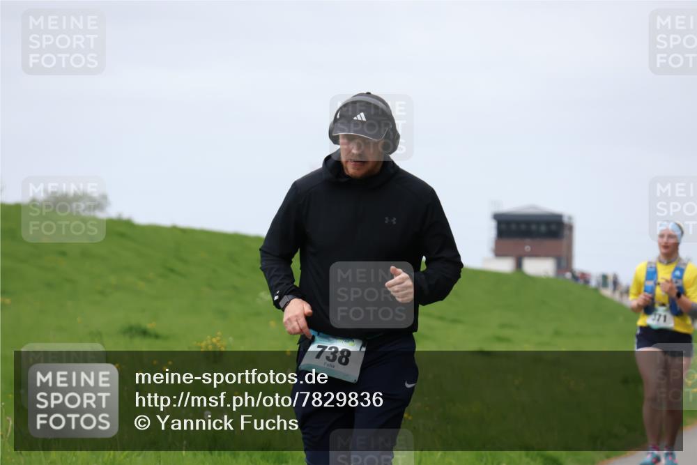 04.05.2025 - 8. Wedeler Halbmarathon Yannick Fuchs http://msf.ph/oto/7829836 04.05.2025 11:37:11 Laufen 738 meine-sportfotos.de