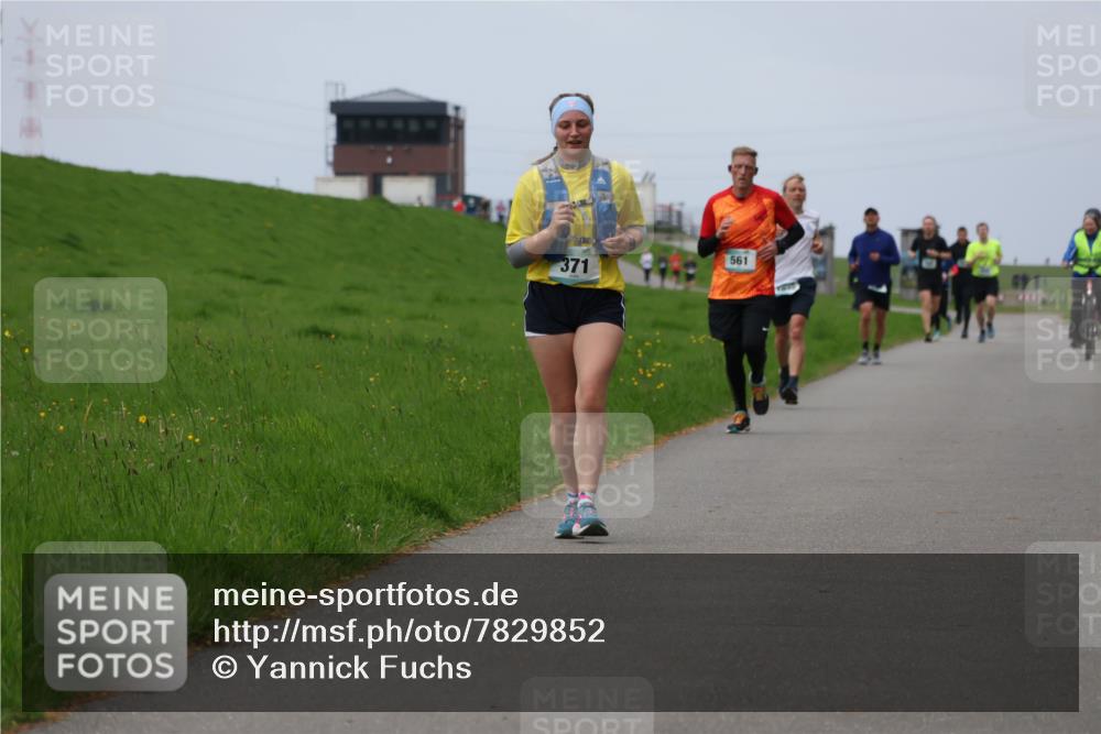 04.05.2025 - 8. Wedeler Halbmarathon Yannick Fuchs http://msf.ph/oto/7829852 04.05.2025 11:37:12 Laufen 561, 371 meine-sportfotos.de