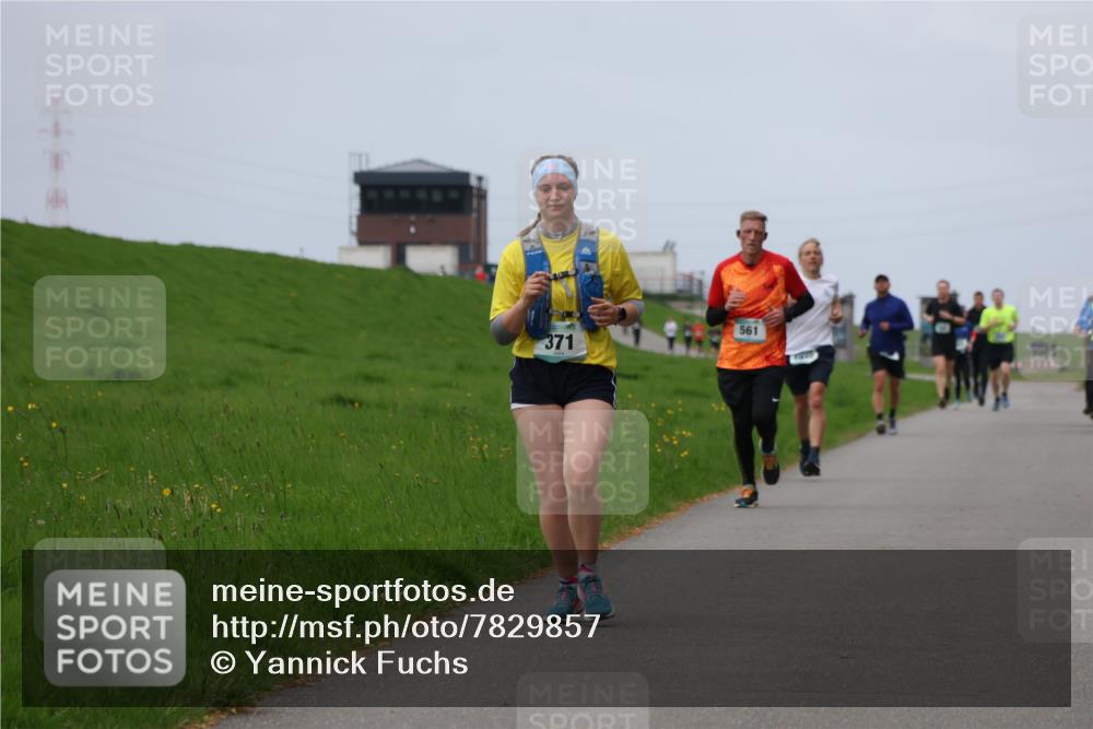 04.05.2025 - 8. Wedeler Halbmarathon Yannick Fuchs http://msf.ph/oto/7829857 04.05.2025 11:37:13 Laufen 561, 371 meine-sportfotos.de