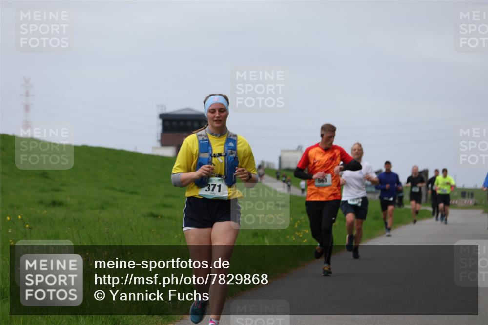 04.05.2025 - 8. Wedeler Halbmarathon Yannick Fuchs http://msf.ph/oto/7829868 04.05.2025 11:37:15 Laufen 371 meine-sportfotos.de