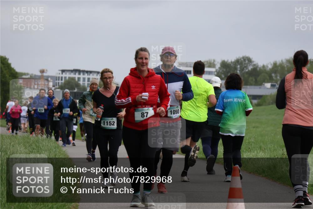 04.05.2025 - 8. Wedeler Halbmarathon Yannick Fuchs http://msf.ph/oto/7829968 04.05.2025 11:18:33 Laufen 479, 1132, 87, 1090, 1152 meine-sportfotos.de