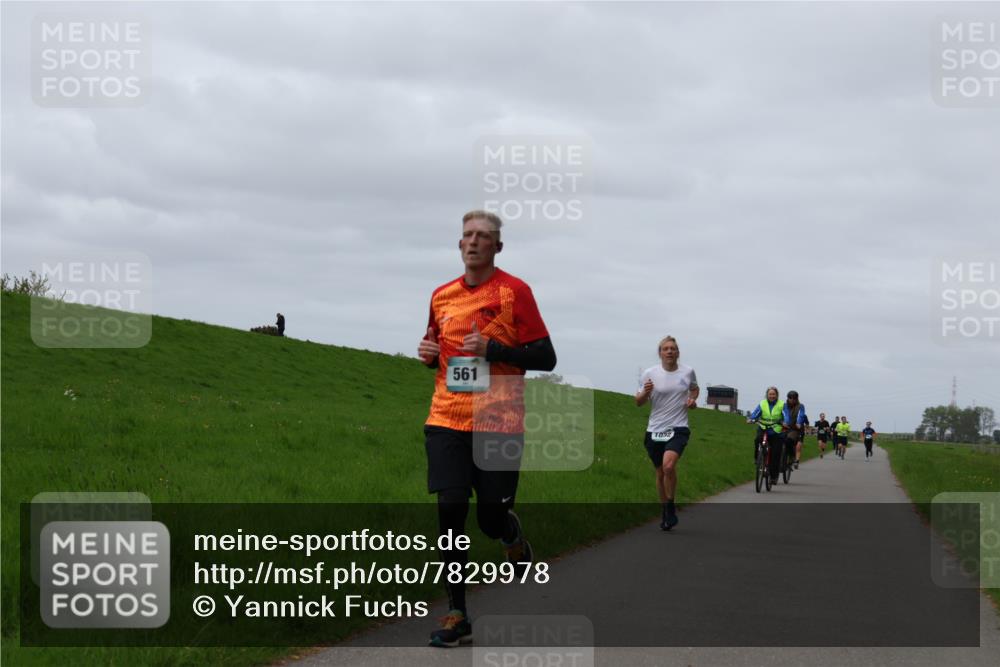 04.05.2025 - 8. Wedeler Halbmarathon Yannick Fuchs http://msf.ph/oto/7829978 04.05.2025 11:37:25 Laufen 561, 1032 meine-sportfotos.de