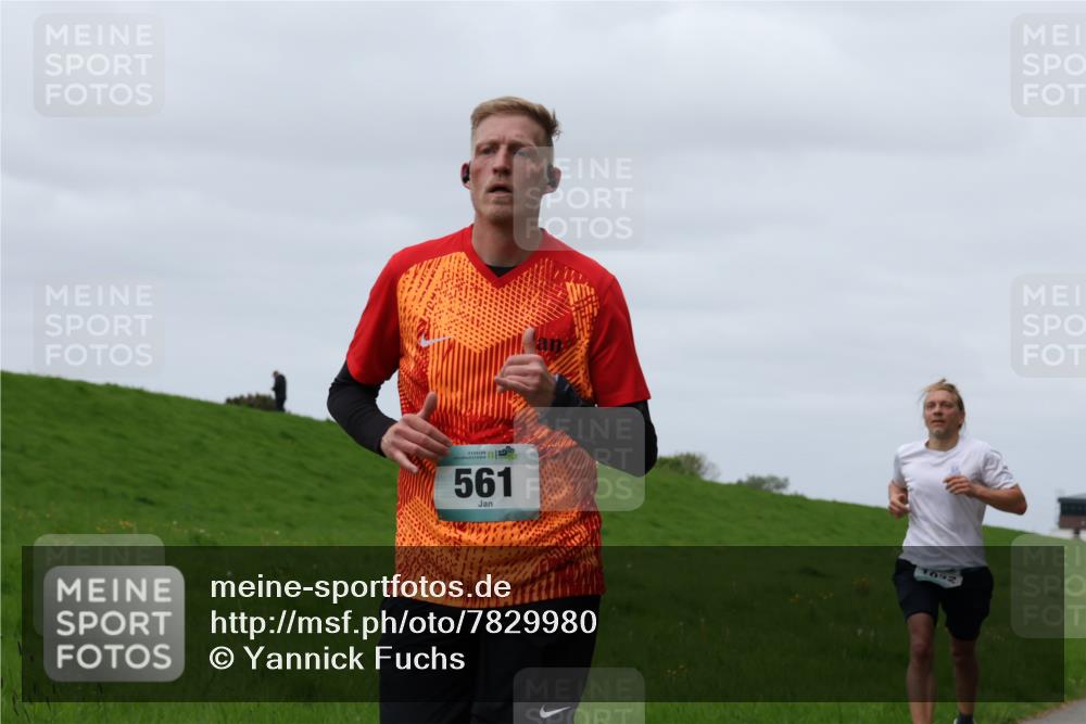 04.05.2025 - 8. Wedeler Halbmarathon Yannick Fuchs http://msf.ph/oto/7829980 04.05.2025 11:37:25 Laufen 561, 1032 meine-sportfotos.de