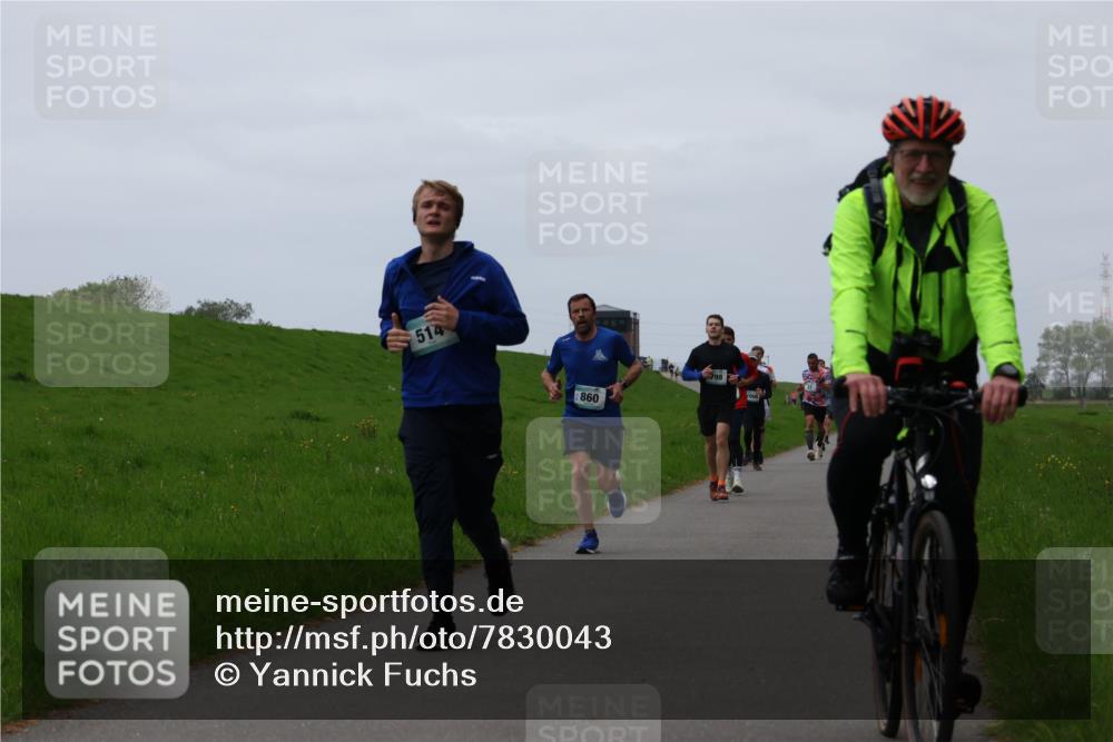 04.05.2025 - 8. Wedeler Halbmarathon Yannick Fuchs http://msf.ph/oto/7830043 04.05.2025 11:18:39 Laufen 514, 860 meine-sportfotos.de