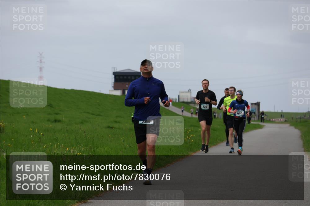 04.05.2025 - 8. Wedeler Halbmarathon Yannick Fuchs http://msf.ph/oto/7830076 04.05.2025 11:37:32 Laufen 200, 325, 960 meine-sportfotos.de