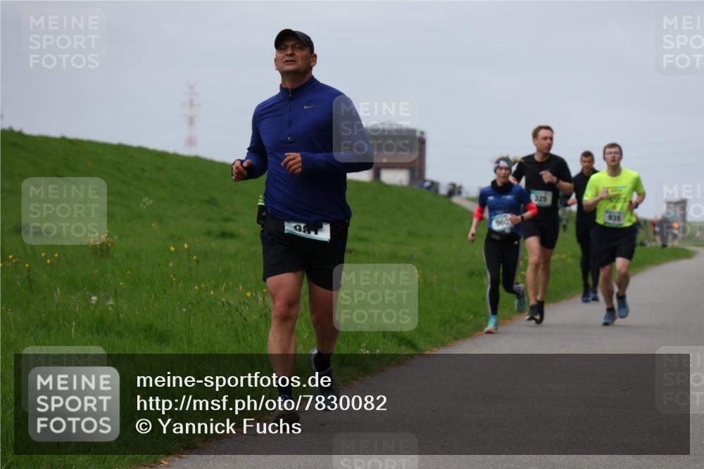 04.05.2025 - 8. Wedeler Halbmarathon Yannick Fuchs http://msf.ph/oto/7830082 04.05.2025 11:37:34 Laufen 960, 325, 935 meine-sportfotos.de