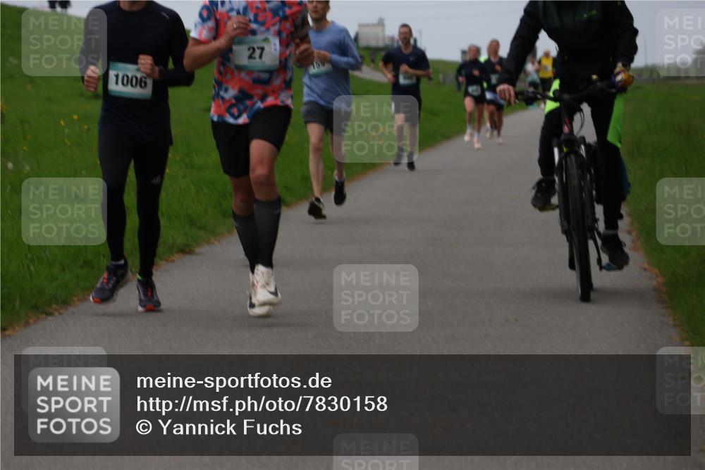 04.05.2025 - 8. Wedeler Halbmarathon Yannick Fuchs http://msf.ph/oto/7830158 04.05.2025 11:18:48 Laufen 1006, 27 meine-sportfotos.de