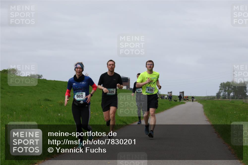 04.05.2025 - 8. Wedeler Halbmarathon Yannick Fuchs http://msf.ph/oto/7830201 04.05.2025 11:37:41 Laufen 960, 325, 552, 935 meine-sportfotos.de