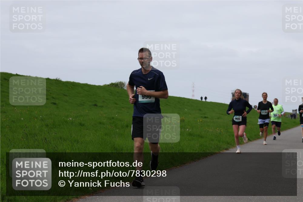 04.05.2025 - 8. Wedeler Halbmarathon Yannick Fuchs http://msf.ph/oto/7830298 04.05.2025 11:18:59 Laufen 990, 969, 1130 meine-sportfotos.de