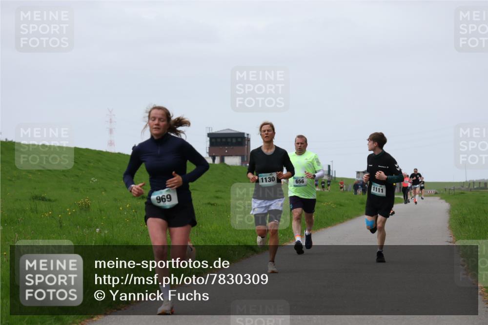 04.05.2025 - 8. Wedeler Halbmarathon Yannick Fuchs http://msf.ph/oto/7830309 04.05.2025 11:19:00 Laufen 1130, 969, 656, 1111 meine-sportfotos.de
