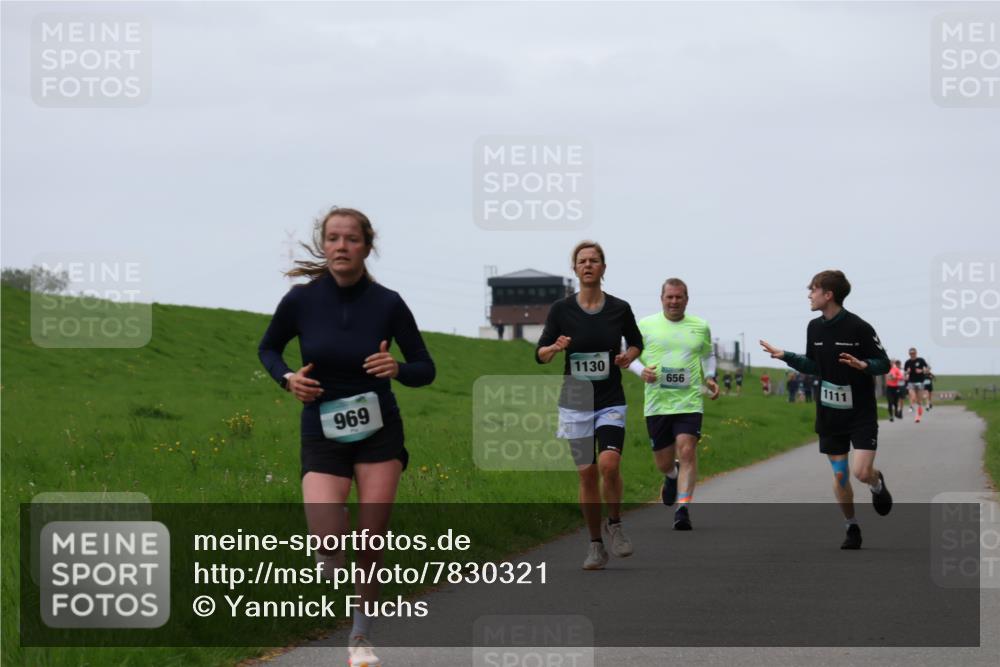 04.05.2025 - 8. Wedeler Halbmarathon Yannick Fuchs http://msf.ph/oto/7830321 04.05.2025 11:19:01 Laufen 969, 1130, 656, 1111 meine-sportfotos.de