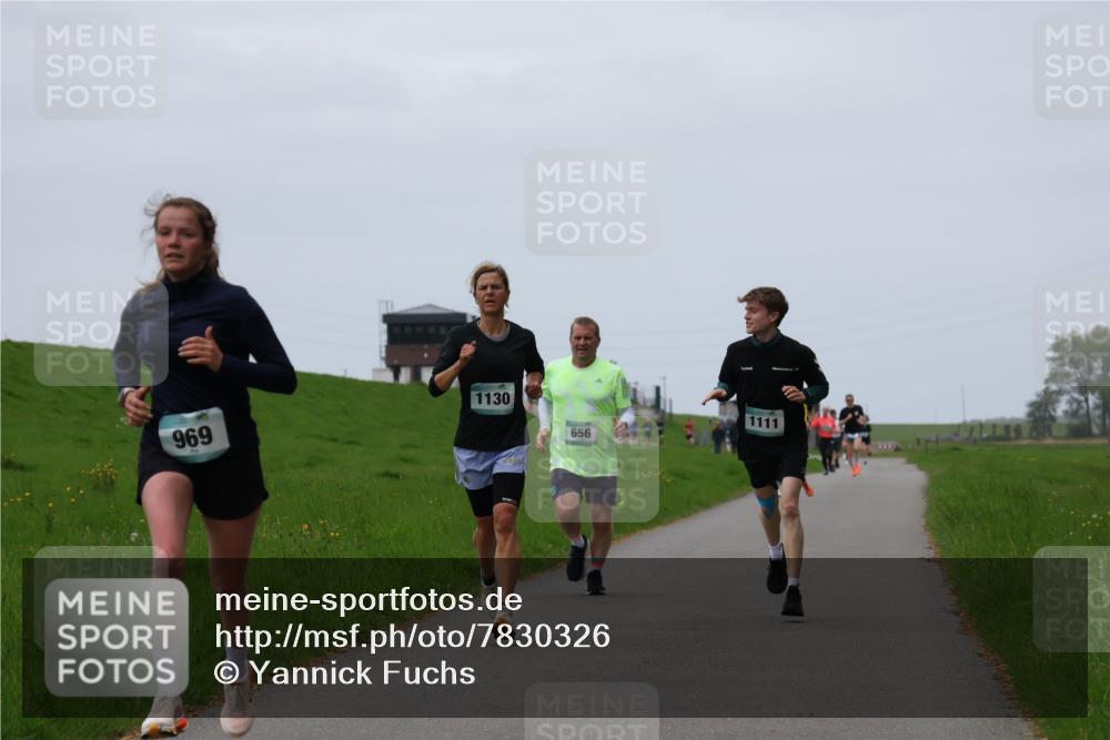 04.05.2025 - 8. Wedeler Halbmarathon Yannick Fuchs http://msf.ph/oto/7830326 04.05.2025 11:19:01 Laufen 969, 1130, 656, 1111 meine-sportfotos.de