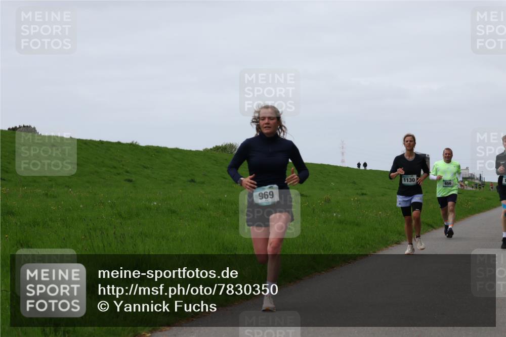 04.05.2025 - 8. Wedeler Halbmarathon Yannick Fuchs http://msf.ph/oto/7830350 04.05.2025 11:19:02 Laufen 969, 1130, 656 meine-sportfotos.de