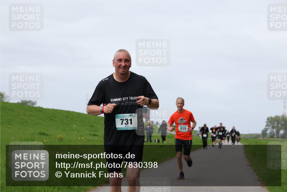 04.05.2025 - 8. Wedeler Halbmarathon Yannick Fuchs http://msf.ph/oto/7830398 04.05.2025 11:38:44 Laufen 731, 215 meine-sportfotos.de