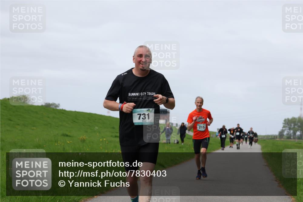 04.05.2025 - 8. Wedeler Halbmarathon Yannick Fuchs http://msf.ph/oto/7830403 04.05.2025 11:38:44 Laufen 731, 215 meine-sportfotos.de