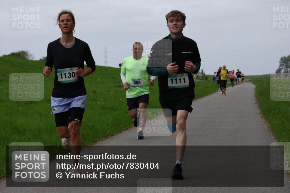 04.05.2025 - 8. Wedeler Halbmarathon Yannick Fuchs http://msf.ph/oto/7830404 04.05.2025 11:19:05 Laufen 1130, 656, 1111 meine-sportfotos.de