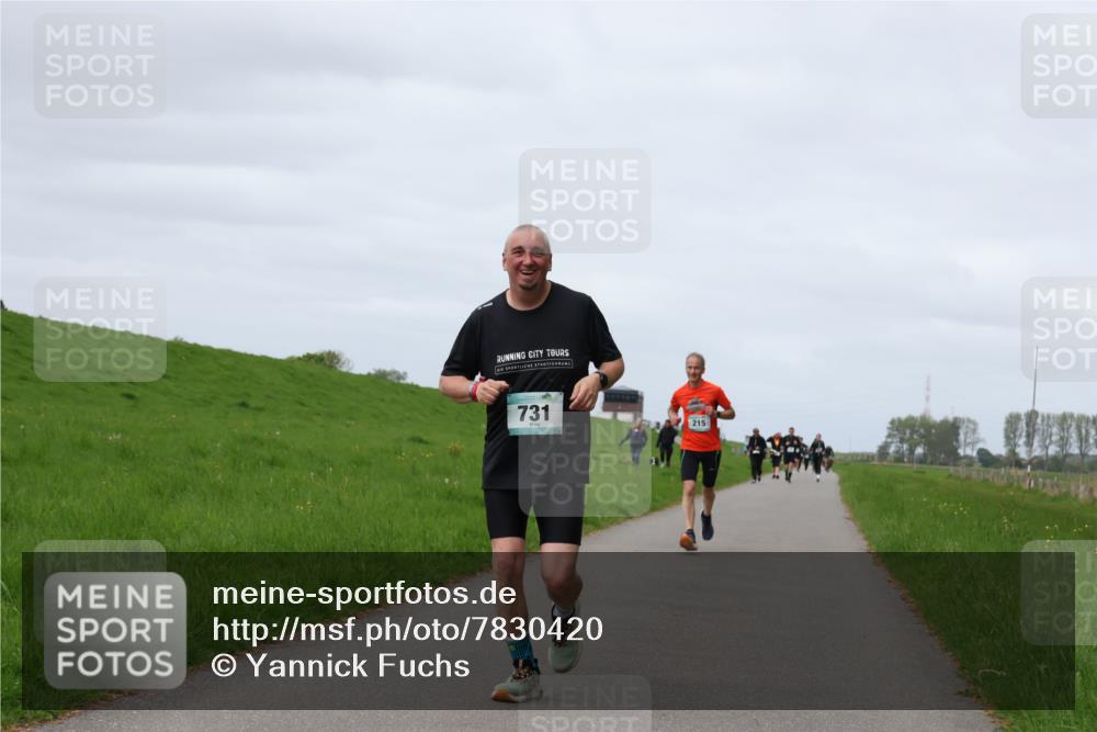 04.05.2025 - 8. Wedeler Halbmarathon Yannick Fuchs http://msf.ph/oto/7830420 04.05.2025 11:38:45 Laufen 731, 215 meine-sportfotos.de
