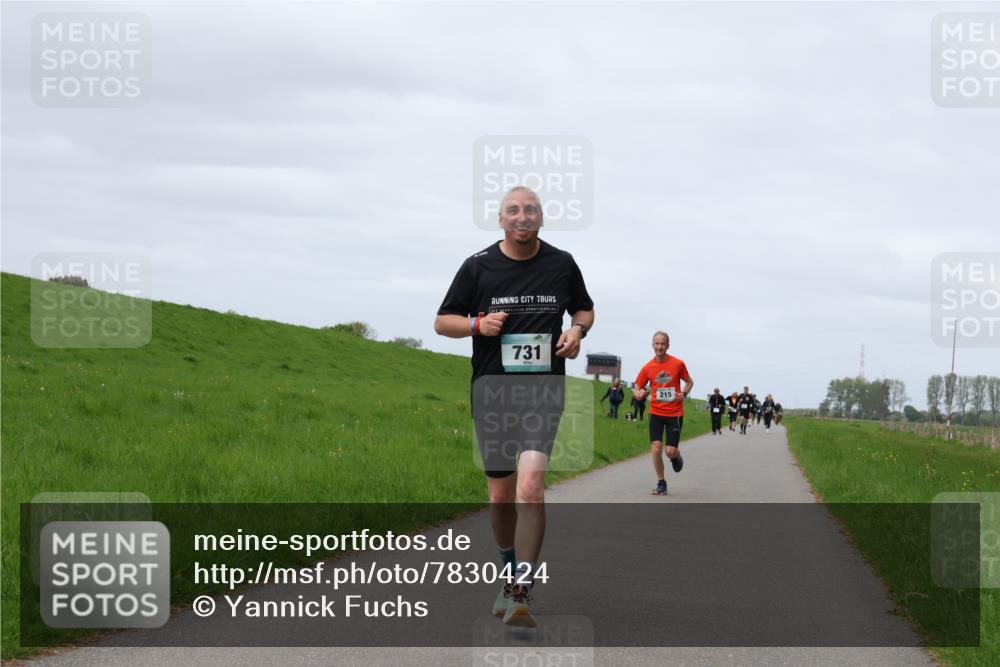 04.05.2025 - 8. Wedeler Halbmarathon Yannick Fuchs http://msf.ph/oto/7830424 04.05.2025 11:38:45 Laufen 731, 215 meine-sportfotos.de