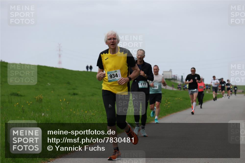 04.05.2025 - 8. Wedeler Halbmarathon Yannick Fuchs http://msf.ph/oto/7830481 04.05.2025 11:19:18 Laufen 934, 177, 89 meine-sportfotos.de