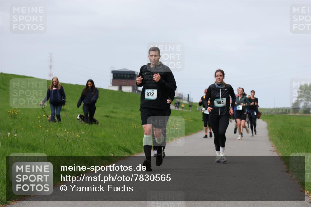 04.05.2025 - 8. Wedeler Halbmarathon Yannick Fuchs http://msf.ph/oto/7830565 04.05.2025 11:39:01 Laufen 872, 504 meine-sportfotos.de