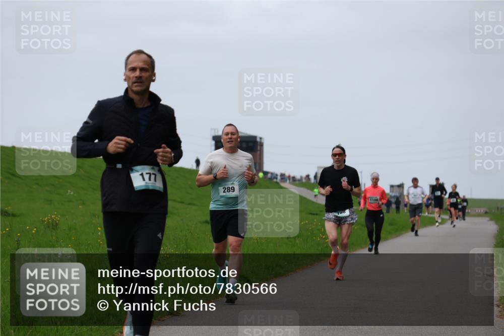 04.05.2025 - 8. Wedeler Halbmarathon Yannick Fuchs http://msf.ph/oto/7830566 04.05.2025 11:19:21 Laufen 177, 289, 1108 meine-sportfotos.de