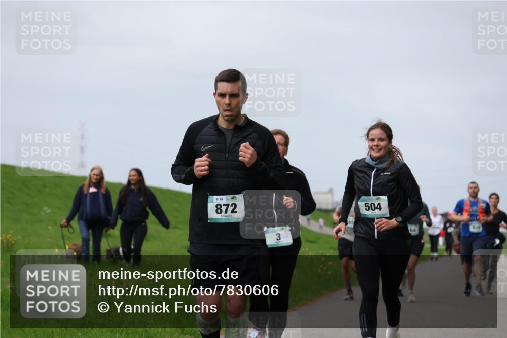 04.05.2025 - 8. Wedeler Halbmarathon Yannick Fuchs http://msf.ph/oto/7830606 04.05.2025 11:39:03 Laufen 108, 872, 3, 504, 64 meine-sportfotos.de