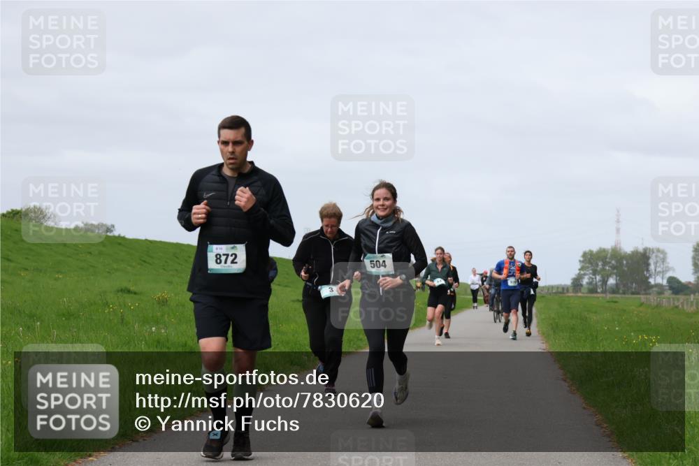 04.05.2025 - 8. Wedeler Halbmarathon Yannick Fuchs http://msf.ph/oto/7830620 04.05.2025 11:39:04 Laufen 8, 10, 872, 504 meine-sportfotos.de