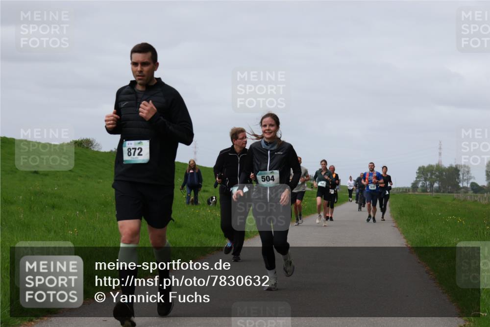 04.05.2025 - 8. Wedeler Halbmarathon Yannick Fuchs http://msf.ph/oto/7830632 04.05.2025 11:39:05 Laufen 872, 504 meine-sportfotos.de