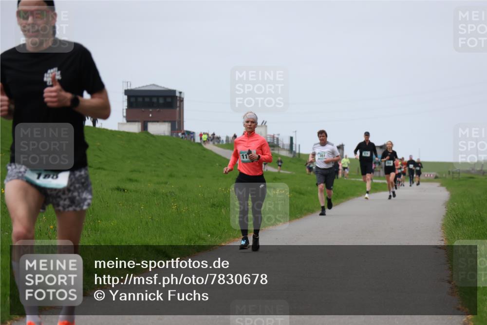 04.05.2025 - 8. Wedeler Halbmarathon Yannick Fuchs http://msf.ph/oto/7830678 04.05.2025 11:19:26 Laufen 108, 11, 351 meine-sportfotos.de