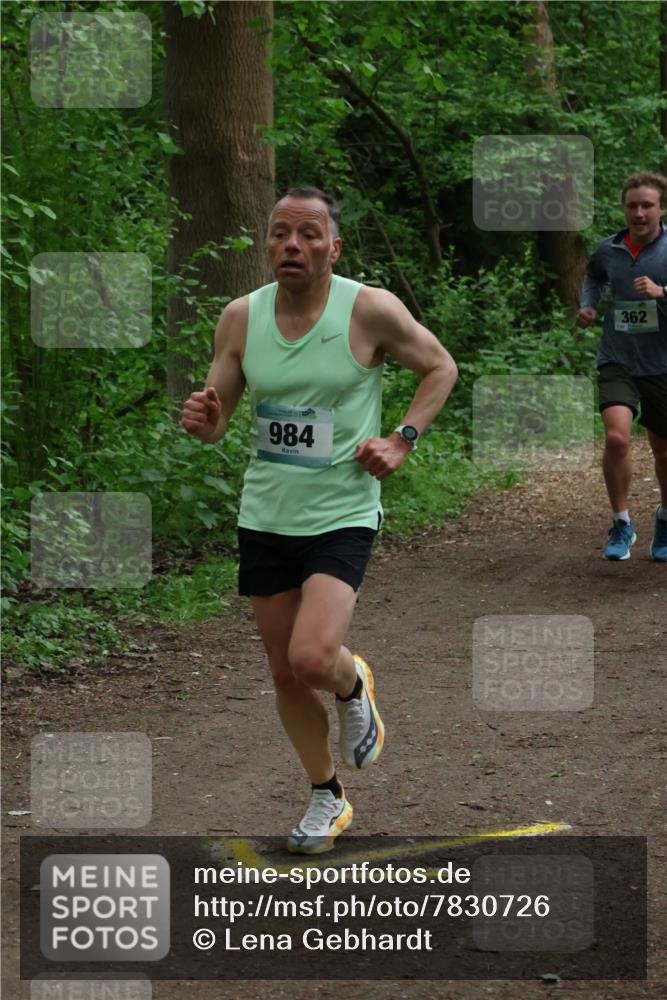 04.05.2025 - 8. Wedeler Halbmarathon Lena Gebhardt http://msf.ph/oto/7830726 04.05.2025 11:15:42 Laufen 984, 362 meine-sportfotos.de