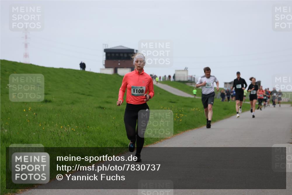 04.05.2025 - 8. Wedeler Halbmarathon Yannick Fuchs http://msf.ph/oto/7830737 04.05.2025 11:19:30 Laufen 1108 meine-sportfotos.de