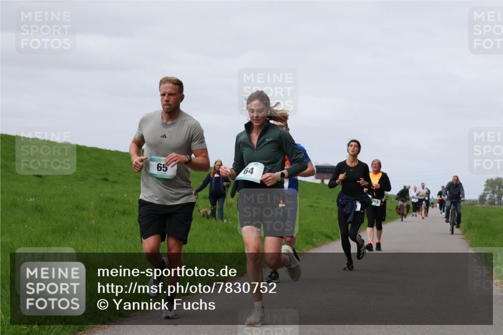 04.05.2025 - 8. Wedeler Halbmarathon Yannick Fuchs http://msf.ph/oto/7830752 04.05.2025 11:39:13 Laufen 65, 65, 64, 763 meine-sportfotos.de