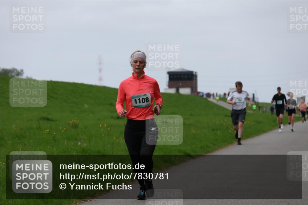 04.05.2025 - 8. Wedeler Halbmarathon Yannick Fuchs http://msf.ph/oto/7830781 04.05.2025 11:19:33 Laufen 1108 meine-sportfotos.de