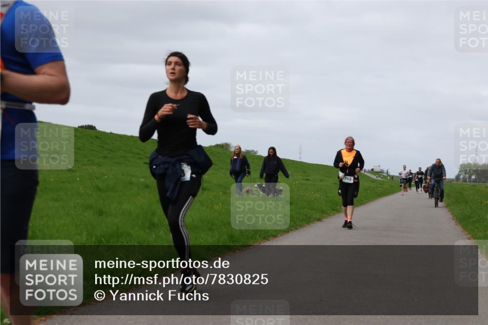 04.05.2025 - 8. Wedeler Halbmarathon Yannick Fuchs http://msf.ph/oto/7830825 04.05.2025 11:39:16 Laufen 763 meine-sportfotos.de