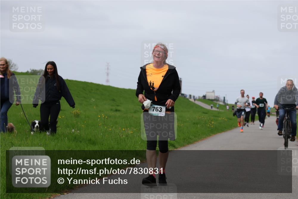 04.05.2025 - 8. Wedeler Halbmarathon Yannick Fuchs http://msf.ph/oto/7830831 04.05.2025 11:39:17 Laufen 763 meine-sportfotos.de