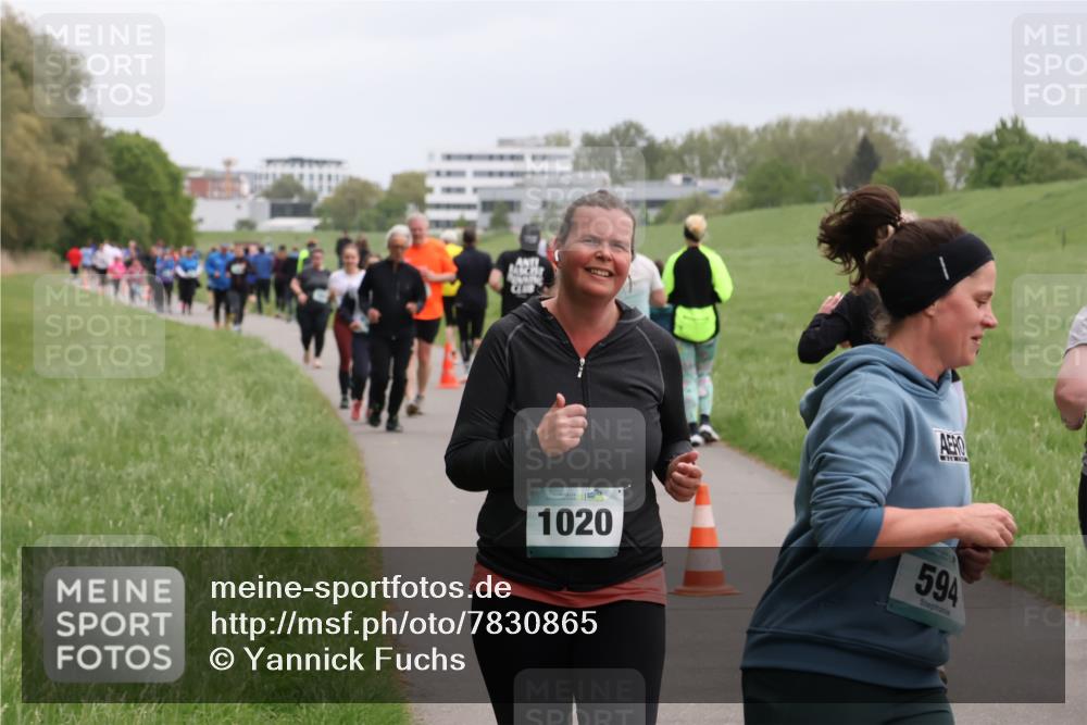 04.05.2025 - 8. Wedeler Halbmarathon Yannick Fuchs http://msf.ph/oto/7830865 04.05.2025 11:19:39 Laufen 1020, 594 meine-sportfotos.de