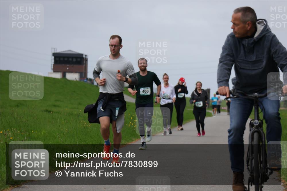 04.05.2025 - 8. Wedeler Halbmarathon Yannick Fuchs http://msf.ph/oto/7830899 04.05.2025 11:39:25 Laufen 400, 230 meine-sportfotos.de
