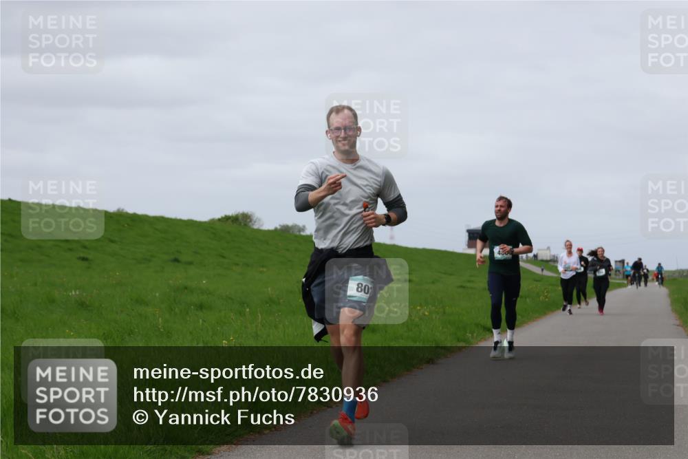 04.05.2025 - 8. Wedeler Halbmarathon Yannick Fuchs http://msf.ph/oto/7830936 04.05.2025 11:39:30 Laufen 80, 400 meine-sportfotos.de