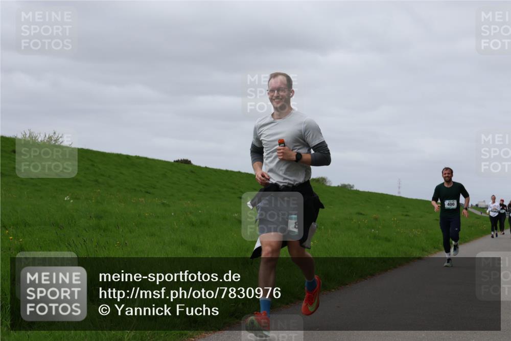 04.05.2025 - 8. Wedeler Halbmarathon Yannick Fuchs http://msf.ph/oto/7830976 04.05.2025 11:39:31 Laufen 8, 400 meine-sportfotos.de