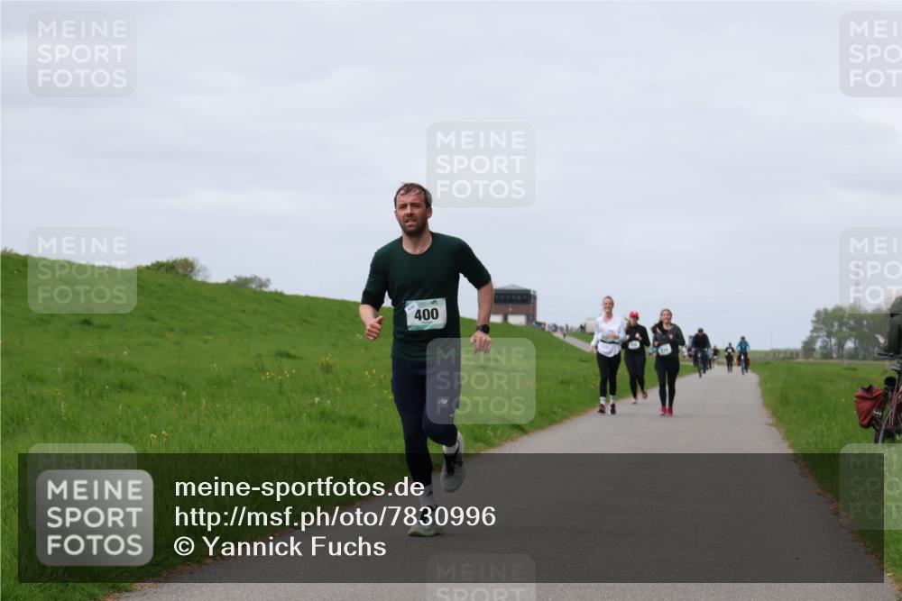 04.05.2025 - 8. Wedeler Halbmarathon Yannick Fuchs http://msf.ph/oto/7830996 04.05.2025 11:39:32 Laufen 400 meine-sportfotos.de