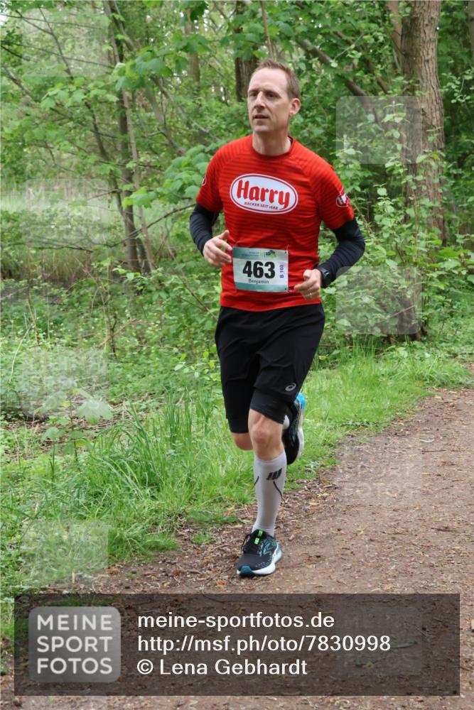 04.05.2025 - 8. Wedeler Halbmarathon Lena Gebhardt http://msf.ph/oto/7830998 04.05.2025 11:16:50 Laufen 1688, 463 meine-sportfotos.de